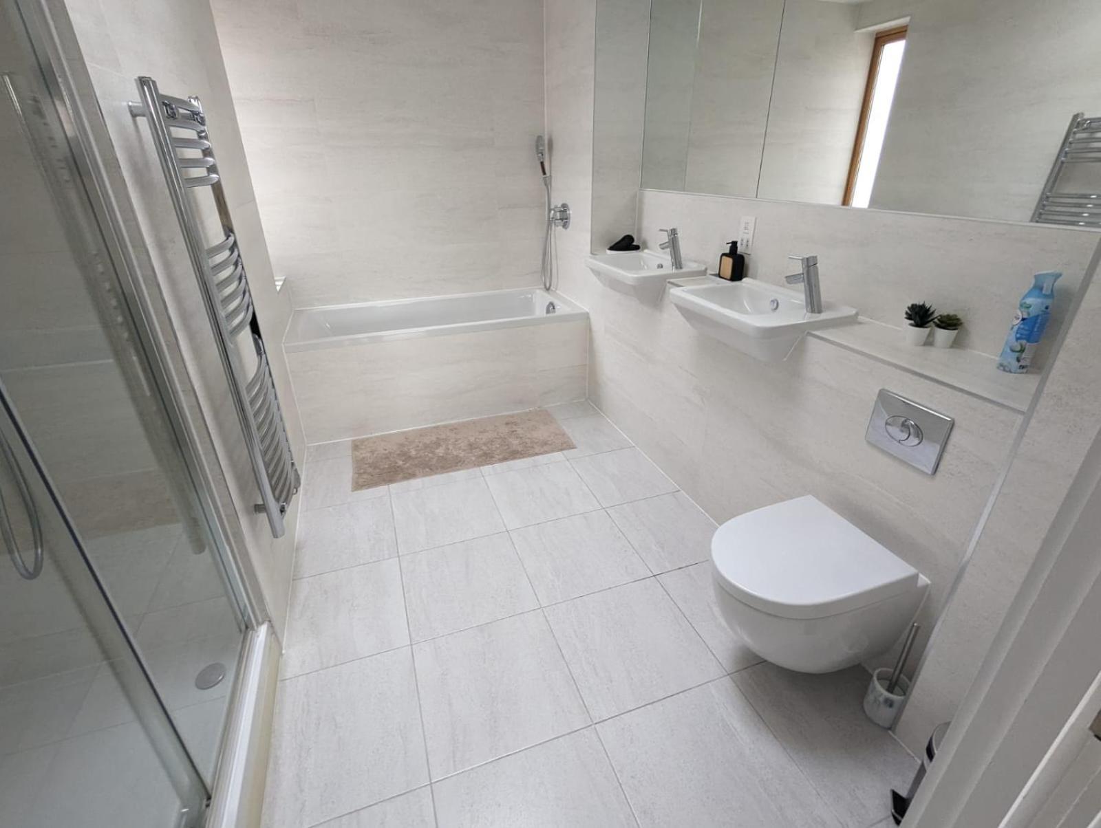 Ferienwohnung Luxurious & Modern Townhouse In Hammersmith London Exterior foto